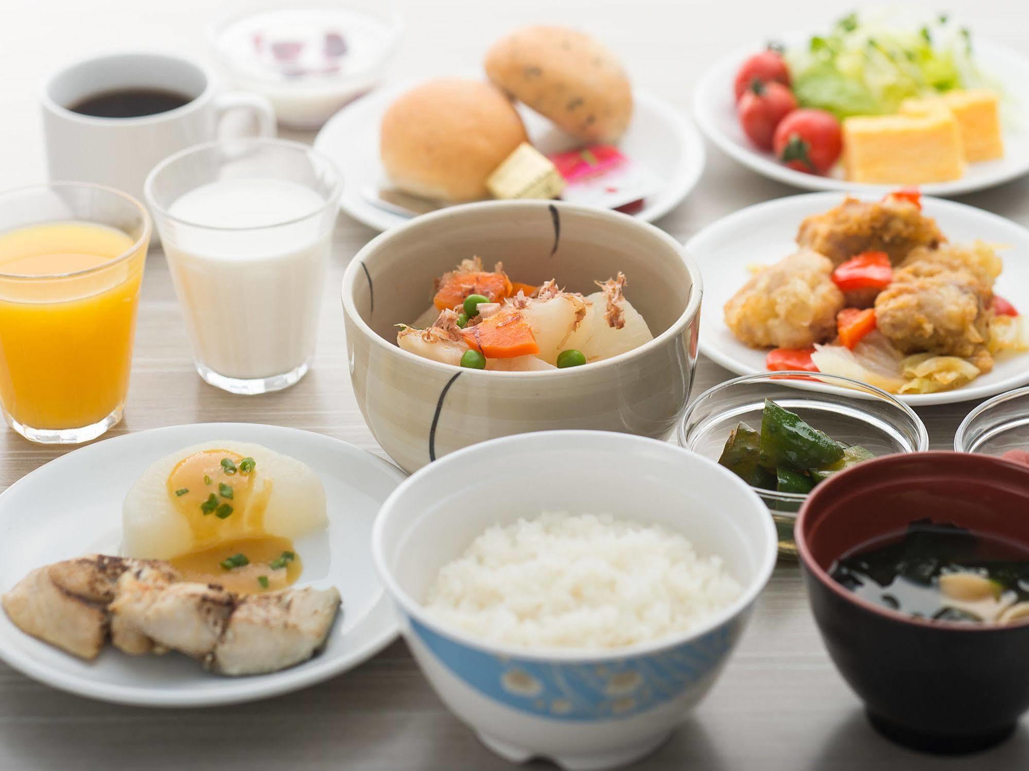 Sotetsu Fresa Inn Yokohama Totsuka Zewnętrze zdjęcie