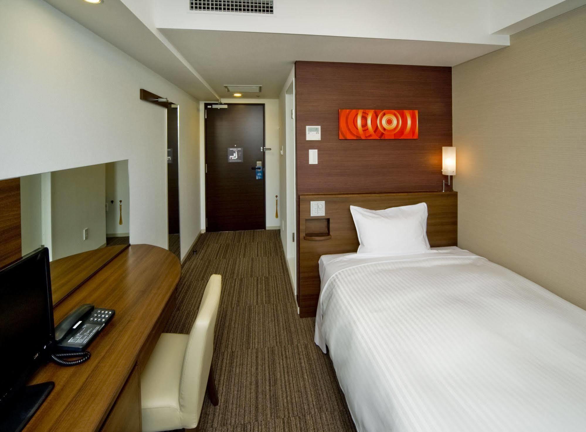 Sotetsu Fresa Inn Yokohama Totsuka Zewnętrze zdjęcie